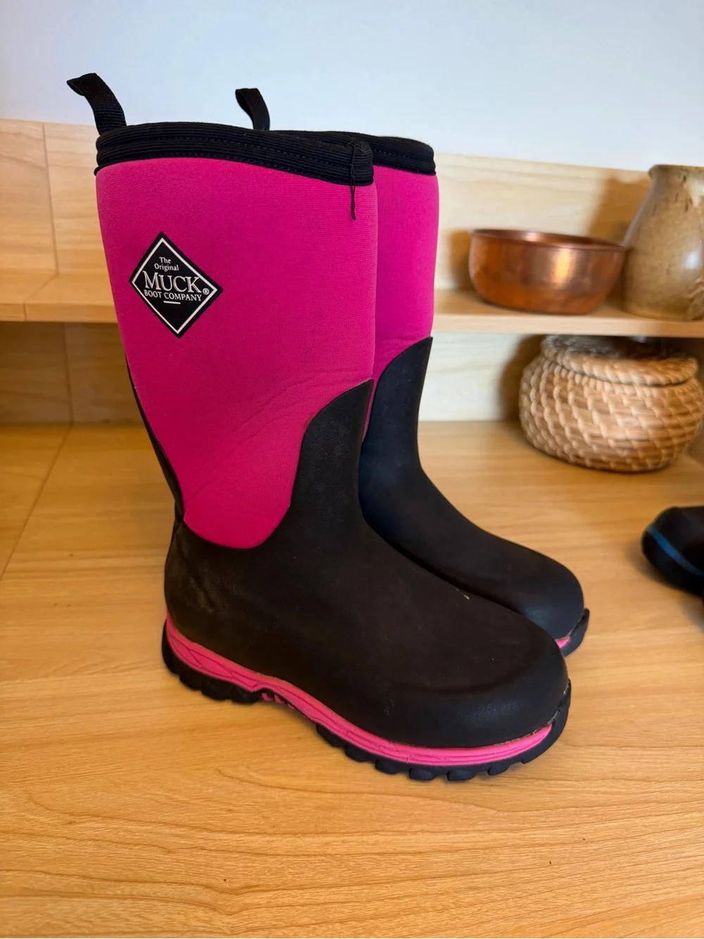 Bogs Kids Hot Pink and Black Waterproof Rain Boots